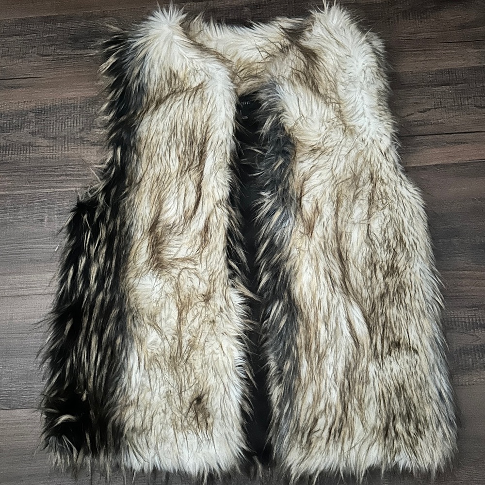 F21 Faux Fur Vest
